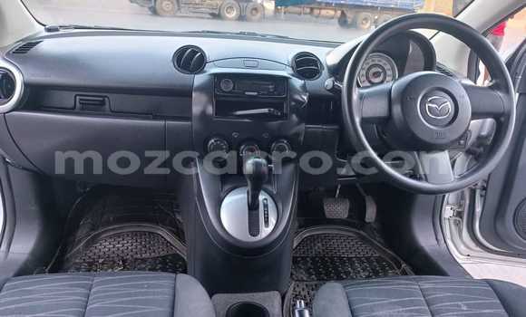 Comprar Usado Mazda Demio Prata Carro em Maputo em Maputo Comprar Usado Mazda Demio Prata Carro em Maputo em Maputo