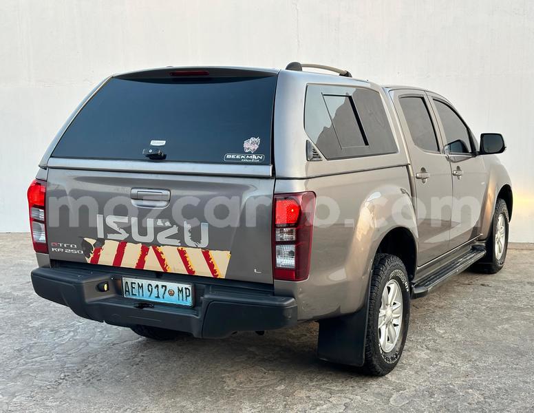 Big with watermark isuzu kb maputo maputo 30412