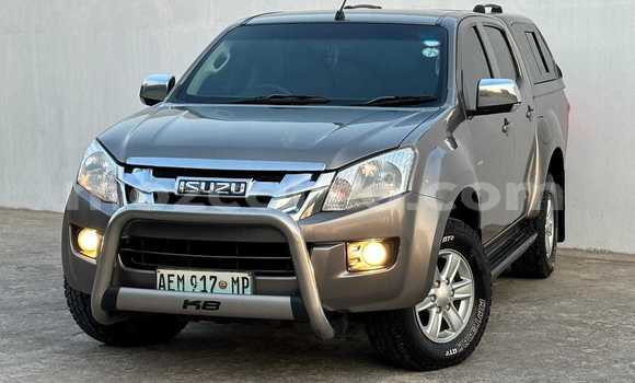 Buy Used Isuzu KB Brown Car in Maputo in Maputo Buy Used Isuzu KB Brown Car in Maputo in Maputo