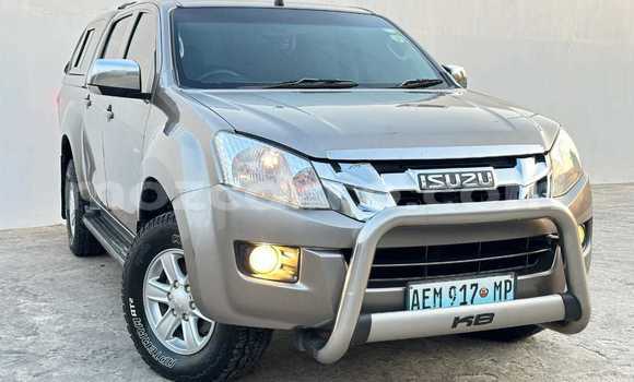 Buy Used Isuzu KB Brown Car in Maputo in Maputo Buy Used Isuzu KB Brown Car in Maputo in Maputo