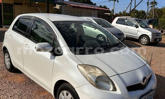 Nunua Ilio tumika Toyota Vitz Nyeupe Gari ndani ya Maputo nchini Maputo Nunua Ilio tumika Toyota Vitz Nyeupe Gari ndani ya Maputo nchini Maputo