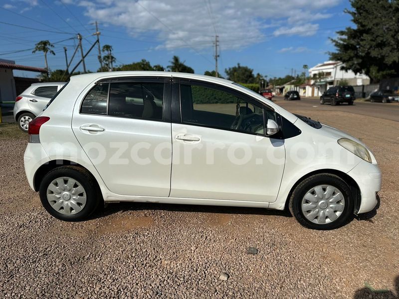 Big with watermark toyota vitz maputo maputo 30427