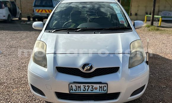 Nunua Ilio tumika Toyota Vitz Nyeupe Gari ndani ya Maputo nchini Maputo Nunua Ilio tumika Toyota Vitz Nyeupe Gari ndani ya Maputo nchini Maputo