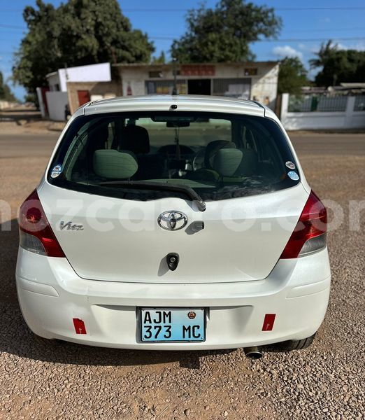 Big with watermark toyota vitz maputo maputo 30427