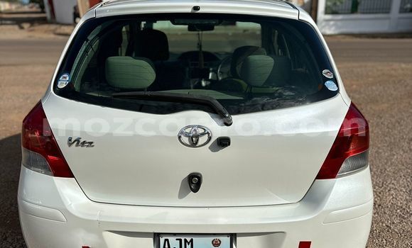 Nunua Ilio tumika Toyota Vitz Nyeupe Gari ndani ya Maputo nchini Maputo Nunua Ilio tumika Toyota Vitz Nyeupe Gari ndani ya Maputo nchini Maputo