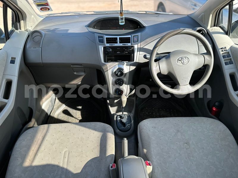 Big with watermark toyota vitz maputo maputo 30427