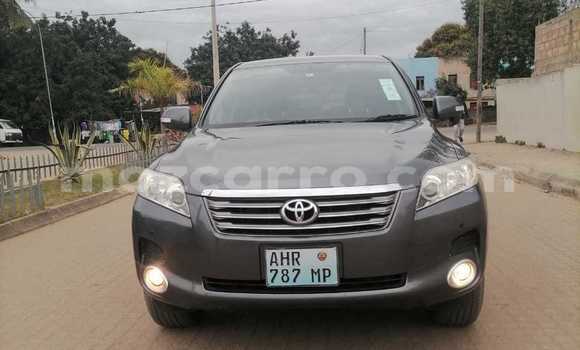 Comprar Usado Toyota Vanguard De outros Carro em Maputo em Maputo Comprar Usado Toyota Vanguard De outros Carro em Maputo em Maputo