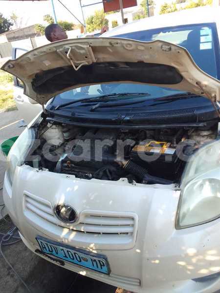 Big with watermark toyota vitz maputo maputo 30432