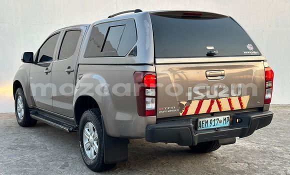 Buy Used Isuzu KB Other Car in Maputo in Maputo Buy Used Isuzu KB Other Car in Maputo in Maputo