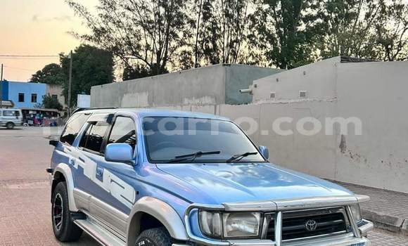Nunua Ilio tumika Toyota Hilux Surf Bluu Gari ndani ya Maputo nchini Maputo Nunua Ilio tumika Toyota Hilux Surf Bluu Gari ndani ya Maputo nchini Maputo