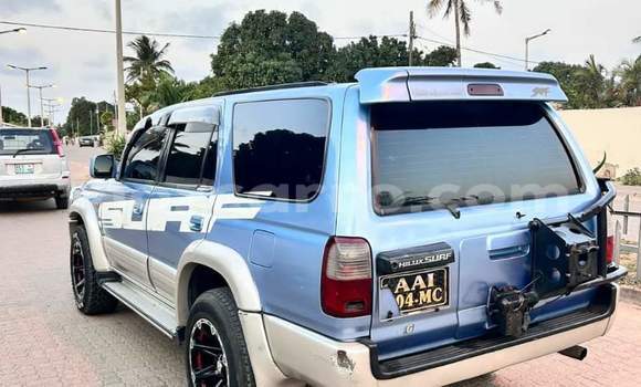 Nunua Ilio tumika Toyota Hilux Surf Bluu Gari ndani ya Maputo nchini Maputo Nunua Ilio tumika Toyota Hilux Surf Bluu Gari ndani ya Maputo nchini Maputo