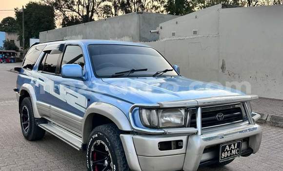 Nunua Ilio tumika Toyota Hilux Surf Bluu Gari ndani ya Maputo nchini Maputo Nunua Ilio tumika Toyota Hilux Surf Bluu Gari ndani ya Maputo nchini Maputo