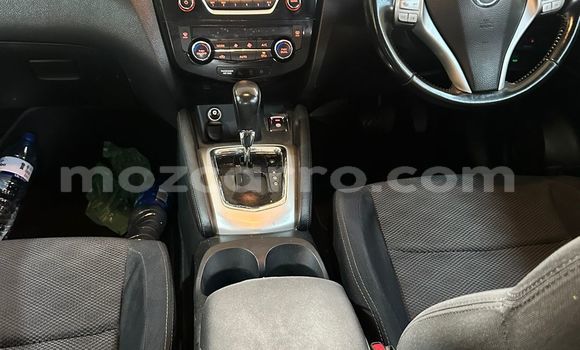 Tenga Tsaru Nissan Qashqai Zvimwe Mota in Maputo in Maputo Tenga Tsaru Nissan Qashqai Zvimwe Mota in Maputo in Maputo