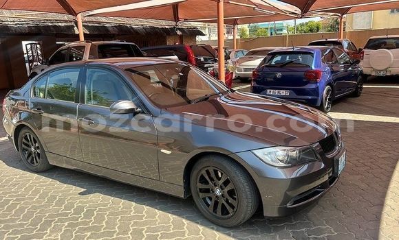 Comprar Usado BMW 3-Series Prata Carro em Maputo em Maputo Comprar Usado BMW 3-Series Prata Carro em Maputo em Maputo