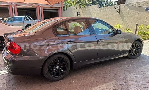Comprar Usado BMW 3-Series Prata Carro em Maputo em Maputo Comprar Usado BMW 3-Series Prata Carro em Maputo em Maputo