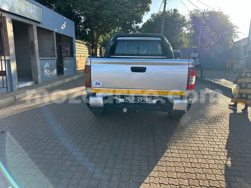 Big with watermark isuzu kb maputo maputo 30446