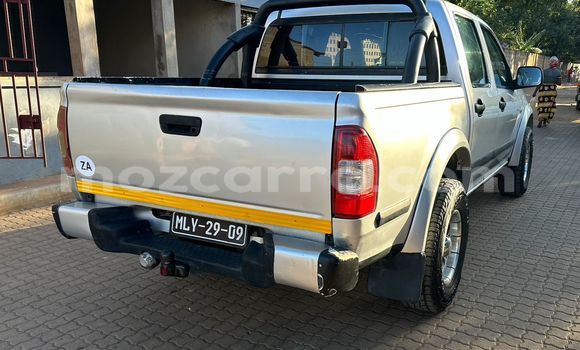Tenga Tsaru Isuzu KB Zvimwe Mota in Maputo in Maputo Tenga Tsaru Isuzu KB Zvimwe Mota in Maputo in Maputo