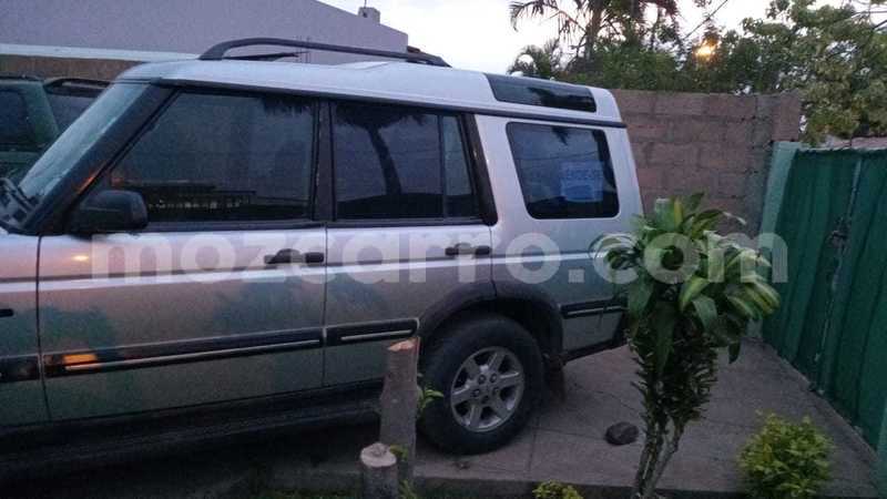 Big with watermark land rover discovery maputo maputo 30459