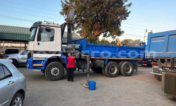 Comprar Usado Mercedes Viano Azul Carro em Maputo em Maputo Comprar Usado Mercedes Viano Azul Carro em Maputo em Maputo