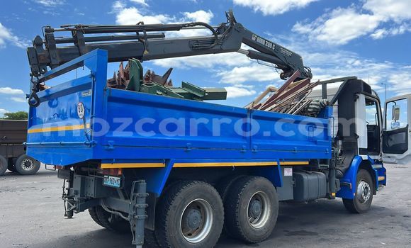 Comprar Usado Mercedes Viano Azul Carro em Maputo em Maputo Comprar Usado Mercedes Viano Azul Carro em Maputo em Maputo