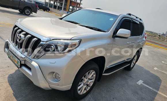 Comprar Usado Toyota Land Cruiser Prado De outros Carro em Maputo em Maputo Comprar Usado Toyota Land Cruiser Prado De outros Carro em Maputo em Maputo