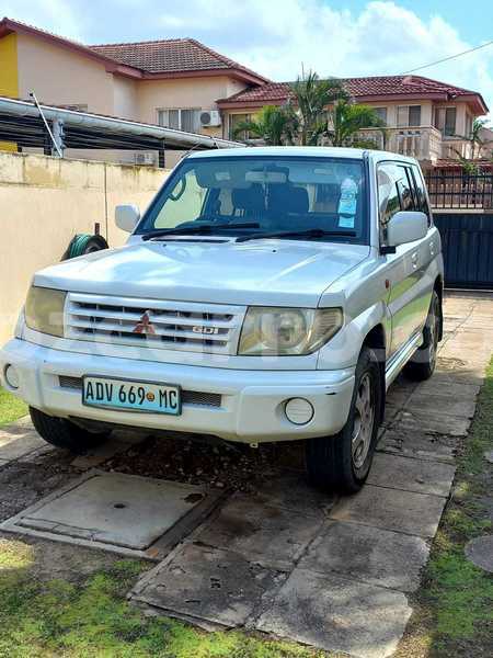 Big with watermark mitsubishi pajero io maputo maputo 30477