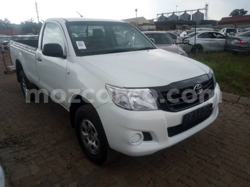 Big with watermark toyota hilux maputo maputo 30485