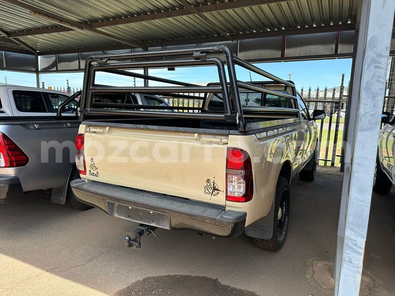 Big with watermark toyota hilux zambezia quelimane 30487