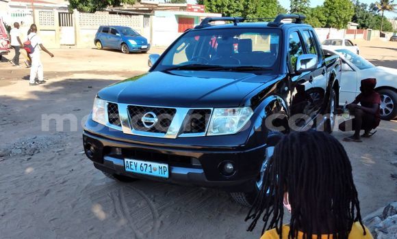 Nunua Ilio tumika Nissan Navara Nyeusi Gari ndani ya Maputo nchini Maputo