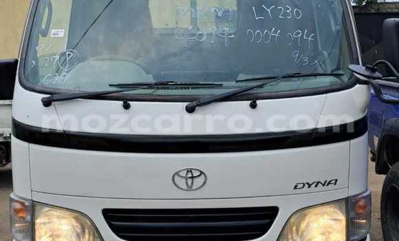 Comprar Usado Toyota Dyna Branco Caminhão em Maputo em Maputo Comprar Usado Toyota Dyna Branco Caminhão em Maputo em Maputo