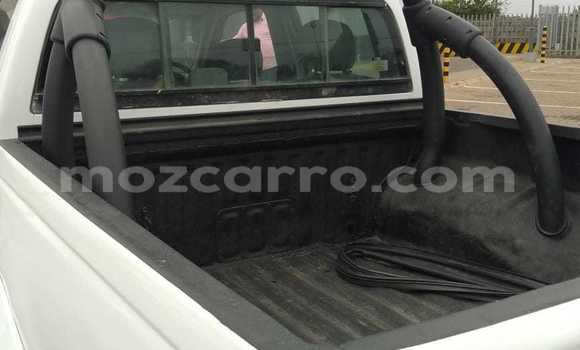 Tenga Tsaru Isuzu KB Chena Mota in Maputo in Maputo Tenga Tsaru Isuzu KB Chena Mota in Maputo in Maputo