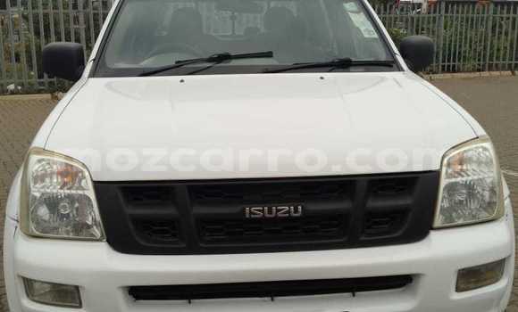 Tenga Tsaru Isuzu KB Chena Mota in Maputo in Maputo Tenga Tsaru Isuzu KB Chena Mota in Maputo in Maputo