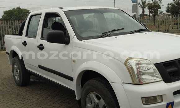 Tenga Tsaru Isuzu KB Chena Mota in Maputo in Maputo Tenga Tsaru Isuzu KB Chena Mota in Maputo in Maputo