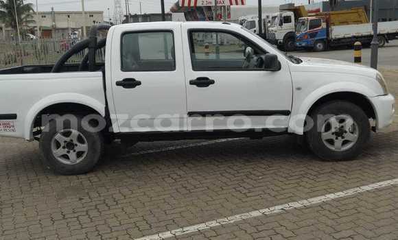 Tenga Tsaru Isuzu KB Chena Mota in Maputo in Maputo Tenga Tsaru Isuzu KB Chena Mota in Maputo in Maputo