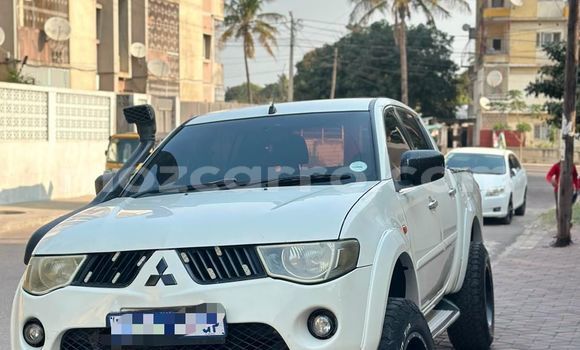 Buy Used Mitsubishi Triton White Car in Maputo in Maputo Buy Used Mitsubishi Triton White Car in Maputo in Maputo