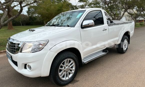 Tenga Tsaru Toyota Hilux Chena Mota in Maputo in Maputo Tenga Tsaru Toyota Hilux Chena Mota in Maputo in Maputo