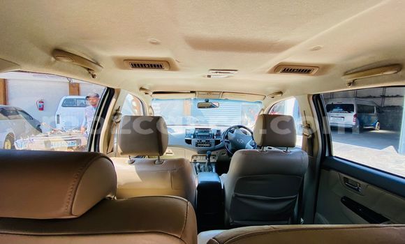 Buy Used Toyota Fortuner White Car in Maputo in Maputo Buy Used Toyota Fortuner White Car in Maputo in Maputo