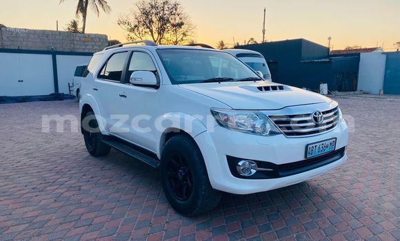 Buy Used Toyota Fortuner White Car in Maputo in Maputo Buy Used Toyota Fortuner White Car in Maputo in Maputo