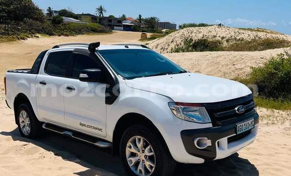 Comprar Usado Ford Ranger Branco Carro em Maputo em Maputo