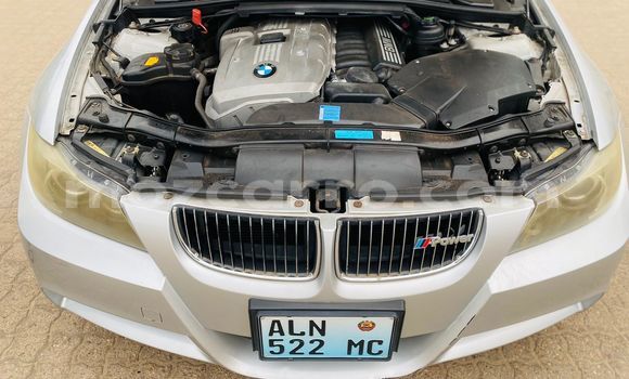 Comprar Usado BMW 3-Series De outros Carro em Maputo em Maputo Comprar Usado BMW 3-Series De outros Carro em Maputo em Maputo