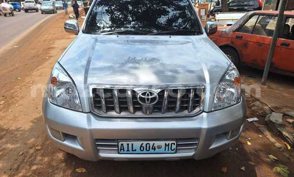 Nunua Ilio tumika Toyota Land Cruiser Prado Fedha Gari ndani ya Maputo nchini Maputo