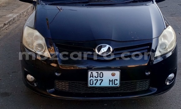 Comprar Usado Toyota Auris Preto Carro em Maputo em Maputo