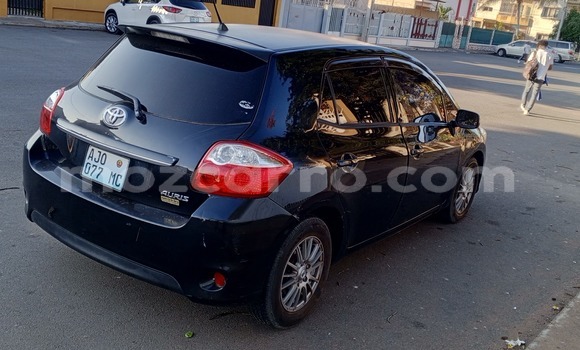 Nunua Ilio tumika Toyota Auris Nyeusi Gari ndani ya Maputo nchini Maputo Nunua Ilio tumika Toyota Auris Nyeusi Gari ndani ya Maputo nchini Maputo