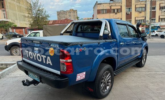 Buy Used Toyota Hilux Blue Car in Maputo in Maputo Buy Used Toyota Hilux Blue Car in Maputo in Maputo