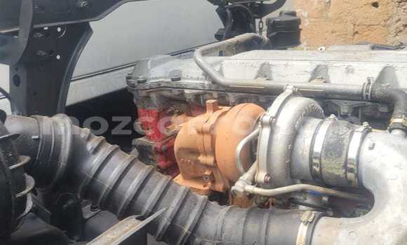 Buy New Hino 300 Series White Truck in Maputo in Maputo Buy New Hino 300 Series White Truck in Maputo in Maputo