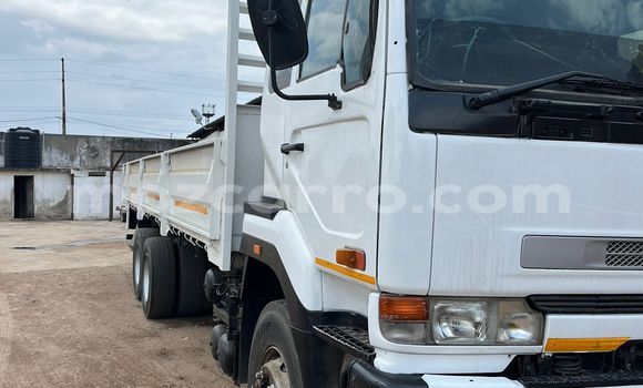 Tenga Tsaru Nissan UD Chena Rori in Maputo in Maputo Tenga Tsaru Nissan UD Chena Rori in Maputo in Maputo