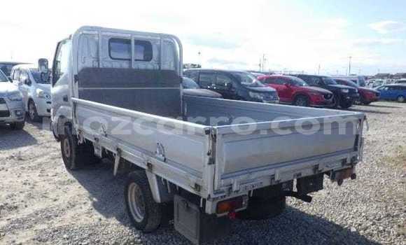 Nunua Mpya Toyota Dyna Fedha Lori ndani ya Maputo nchini Maputo Nunua Mpya Toyota Dyna Fedha Lori ndani ya Maputo nchini Maputo