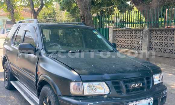 Nunua Ilio tumika Isuzu Wizard Nyeusi Gari ndani ya Maputo nchini Maputo Nunua Ilio tumika Isuzu Wizard Nyeusi Gari ndani ya Maputo nchini Maputo