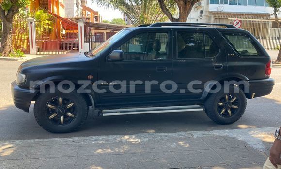 Nunua Ilio tumika Isuzu Wizard Nyeusi Gari ndani ya Maputo nchini Maputo Nunua Ilio tumika Isuzu Wizard Nyeusi Gari ndani ya Maputo nchini Maputo