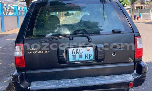 Nunua Ilio tumika Isuzu Wizard Nyeusi Gari ndani ya Maputo nchini Maputo Nunua Ilio tumika Isuzu Wizard Nyeusi Gari ndani ya Maputo nchini Maputo